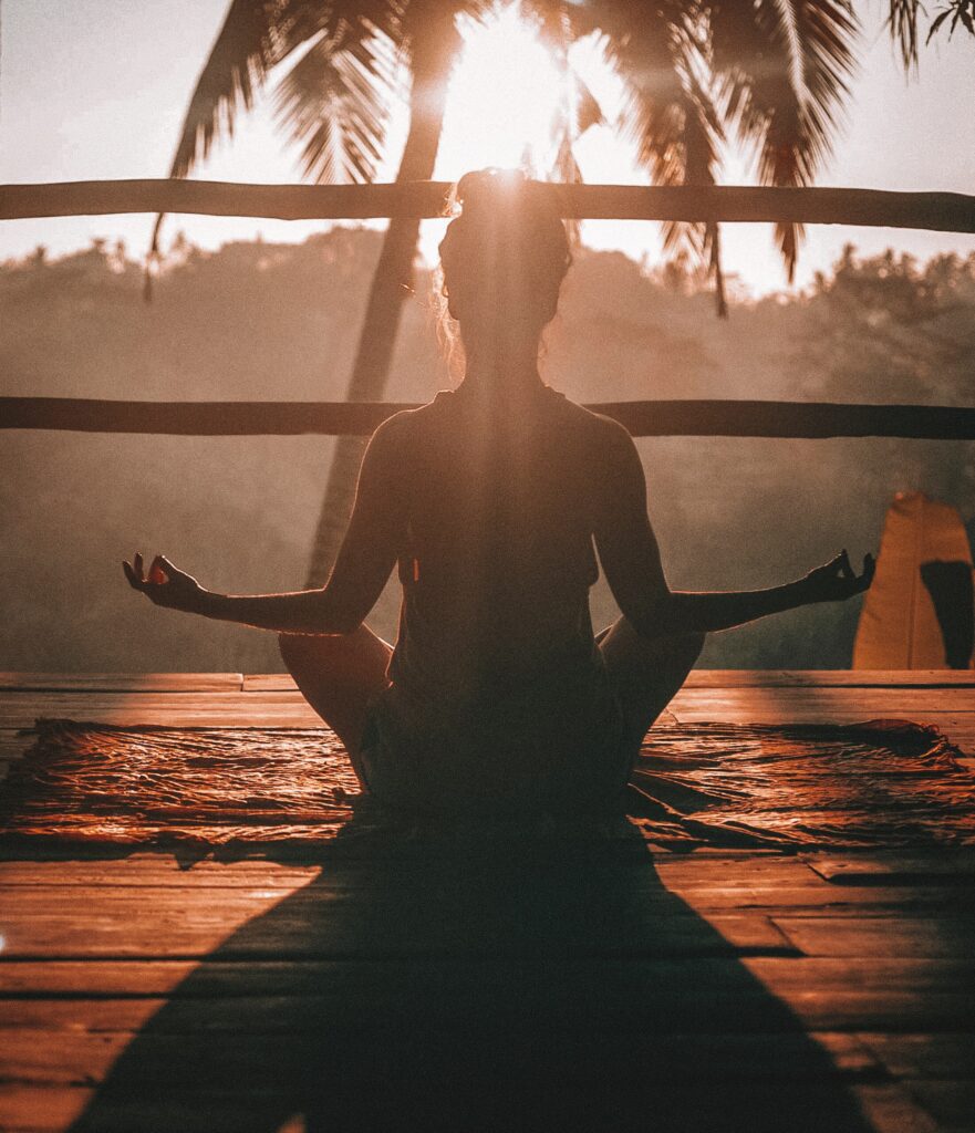a women in a reiki session