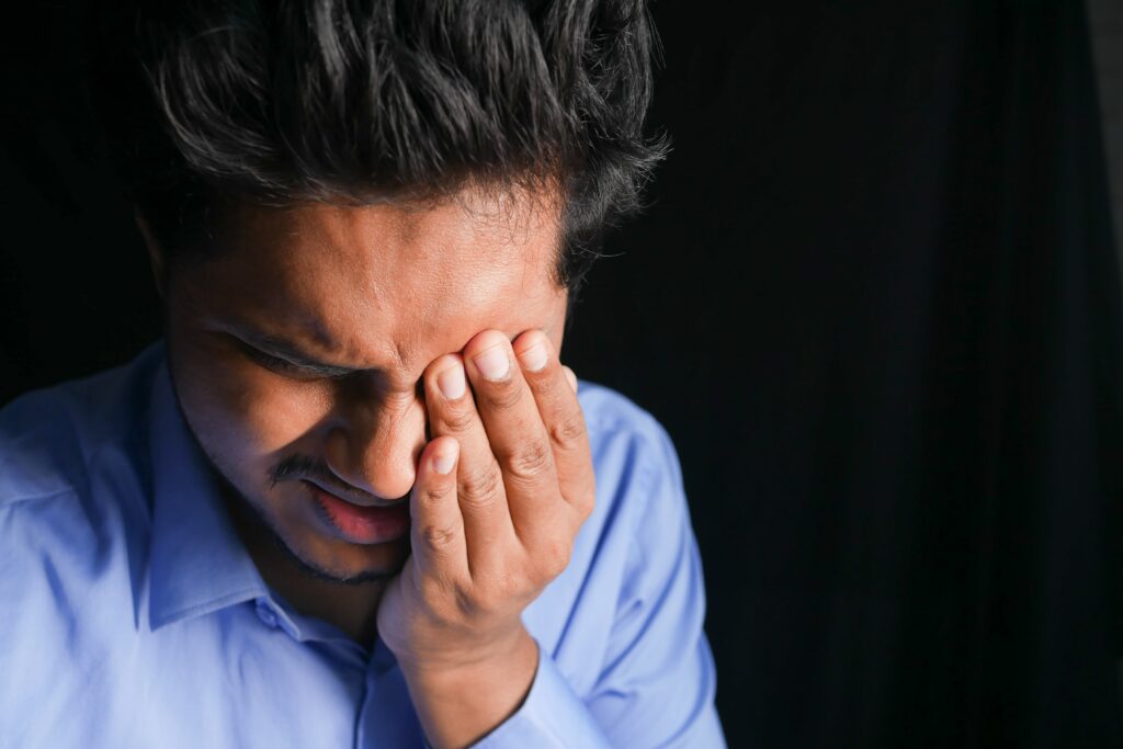 an image of someone dealing with prescription drug and alcohol abuse