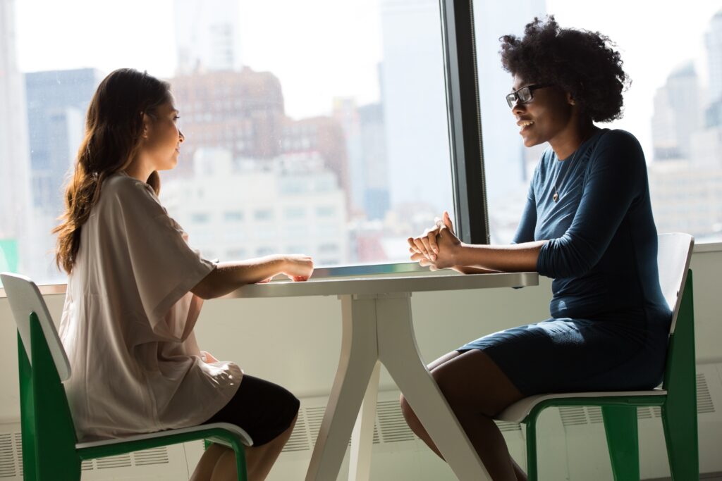 an image of people in an outpatient drug rehab