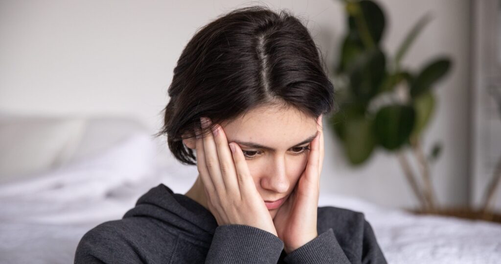 image of woman representing mixing benadryl and alcohol