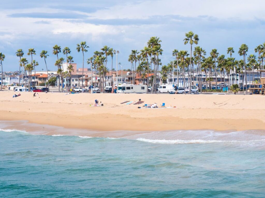 image of orange county beach representing Los alamitos drug rehab